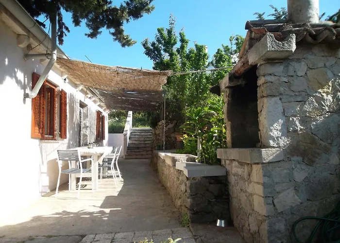 Damir Apartament Nerezine